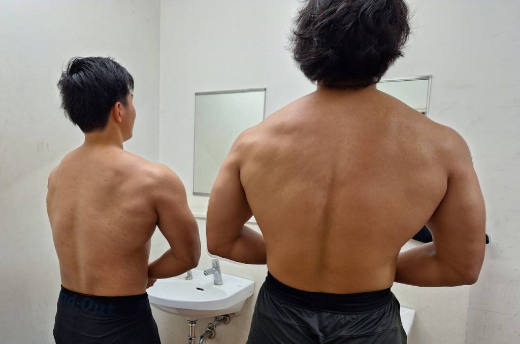 ほぼ未使用品】コンテストビキニ 評し
